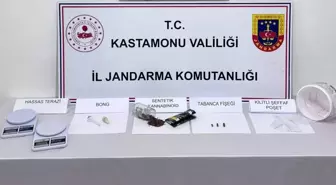 Kastamonu'da Uyuşturucu Operasyonu: İki Şüpheli Tutuklandı