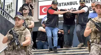 Küçükçekmece'de Silahlı Çatışma: 2 Yaralı, 3 Şüpheli Yakalandı