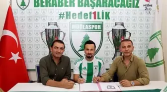 Muğlaspor, Sedat Şahintürk ile Anlaştı