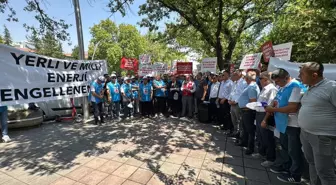 Muhtarlar ve Enerji İşçileri, Yenilikçi Enerji Düzenlemelerini Destekliyor