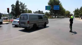 Aydın-İzmir Otoyolu'nda Yangın, Trafik Yoğunluğu Oluşturdu