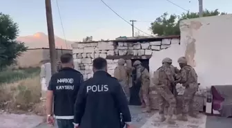Uyuşturucu ile Mücadelede 72 İl'de Operasyon: 927 Kilo Uyuşturucu Ele Geçirildi