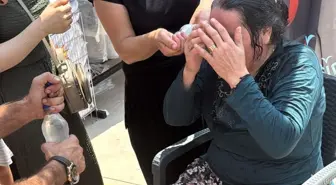 Mersin'de Zücaciye Mağazası Açılışında İzdiham
