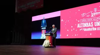 Altınbaş Üniversitesi'nde mezuniyet coşkusu