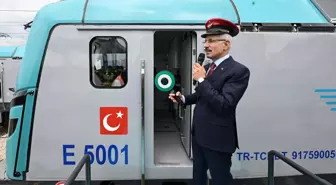 Türkiye'nin İlk Yerli Elektrikli Lokomotifi E5003 İlk Ticari Seferini Gerçekleştirdi