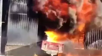 Bursa'da İhracaat Deposunda Yangın: Büyük Maddi Hasar