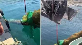 Karaburun'da balıkçıların ağına denizaltı torpidosu takıldı