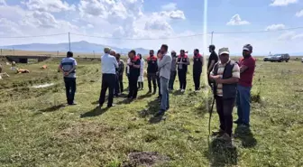 Kars'ta Hayvan Sağlığını Korumak İçin Aşılama ve Dezenfeksiyon Çalışmaları Devam Ediyor