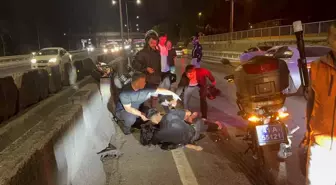 Kocaeli'de Motosiklet Kazası: Kasksız Sürücü ve Arkadaşı Yaralandı