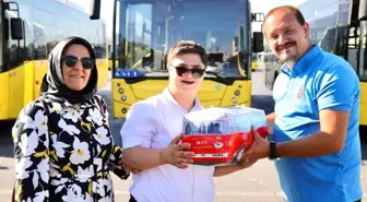 Down Sendromlu Genç Otobüste Kayboldu, Şoför Sayesinde Ailesine Kavuştu