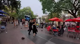 Kuralsız Sokaklar, Tehlikeli ve Eğlenceli Duraklara Konuk Oluyor