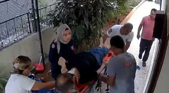 Adana'da Merdiven Kazası: 70 Yaşındaki Kadın Yaralandı