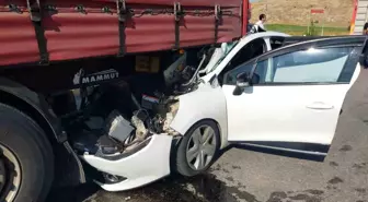 Sivas'ta Trafik Kazası: 6 Yaralı