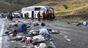 Sivas'ta Otobüs Kazası: 4 Ölü, 40 Yaralı