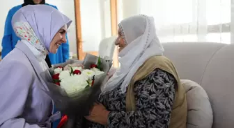 Bakan Göktaş'tan Raife Babaanne'ye Ziyaret