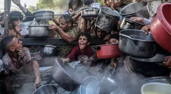 Gazze'de Açlık Krizi: 18 Filistinli Hayatını Kaybetti