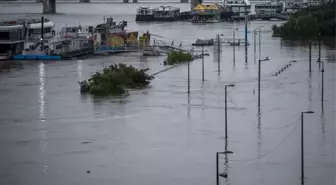 Güney Kore'de Sel Felaketi: 18 Ölü, 9 Kayıp
