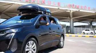 Gurbetçiler Türkiye'ye Giriş Yapıyor