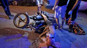Muğla'da Motosiklet Sürücüsünün Ayağı Pedala Sıkıştı, Trafik Polisi Kurtardı