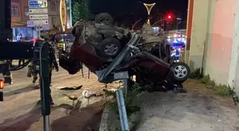 Kocaeli'de otomobil kazası: 2 ölü, 3 yaralı