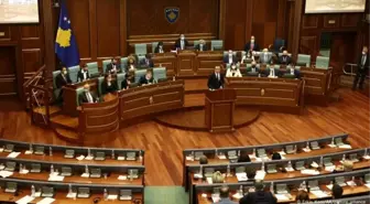 Kosova'da Siyasi Kriz Derinleşiyor: Meclis Başkanı 50. Oylamada da Seçilmedi