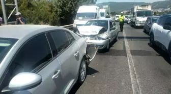 Menteşe'de Trafik Kazası: 3 Yaralı