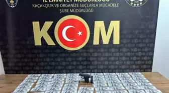 Sakarya'da Sahte Dolar ve Silah Operasyonu: 2 Gözaltı