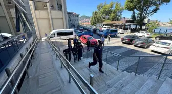Zonguldak'ta Bıçaklı Kavga: 3 Ölü, Şüpheli Adliyeye Sevk Edildi