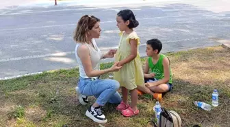 Manavgat'ta Trafik Kazası: Minibüs ve Otomobil Çarpıştı