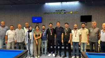 Elazığlı Sporcu Çağatay Emre Özdemir, Bilardo Turnuvasında 3. Oldu