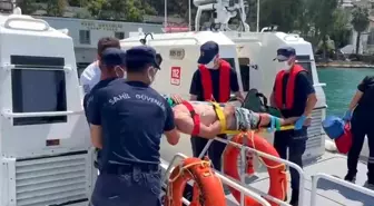 Fethiye'de Gezi Teknesinde Boğulma Tehlikesi: Tıbbi Tahliye Gerçekleştirildi