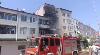 Edirne'de Nalbur Dükkanı Deposunda Yangın Çıktı