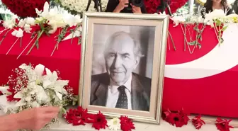 Eski CHP Genel Başkanı Altan Öymen Son Yolculuğuna Uğurlandı