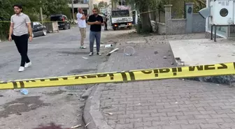 Ev baskınıyla başlayan kavgada sokak savaş alanına döndü: 2'si ağır 8 yaralı