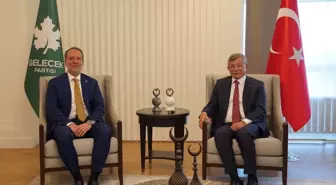 Gelecek Partisi ve Yeniden Refah Partisi Liderlerinden Sıcak Görüşme