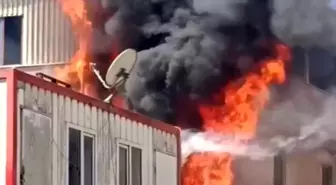 Gebze'de Kereste Fabrikasında Yangın Paniği