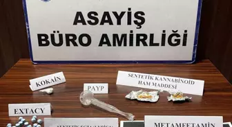 Kütahya'da Uyuşturucu Ticareti Yapan İki Şüpheli Tutuklandı