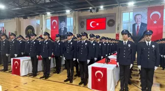 Adana'da 323 Polis Adayı Mezun Oldu