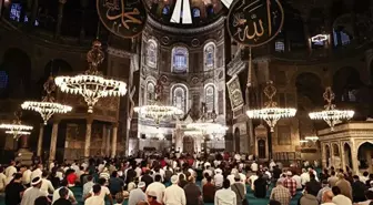 Ayasofya-i Kebir Camii 40 milyon ziyaretçiyle rekor kırdı