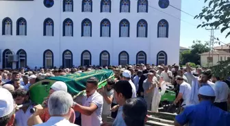 Baraj Gölünde Boğulan İki Genç Son Yolculuğuna Uğurlandı