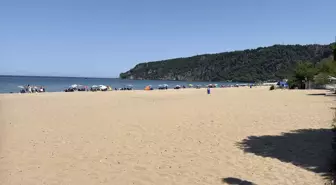 Bartın'ın İnkumu Plajı Türkiye'nin En Soğuk Deniz Suyuna Sahip