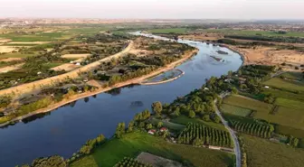 Edirne'de Kuraklık Nedeniyle Meriç Nehri'nden Su Salımı