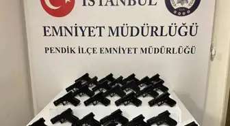 Pendik'te Silah Ticareti Operasyonu: 26 Ruhsatsız Tabanca Ele Geçirildi