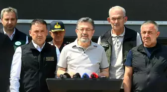 Tarım ve Orman Bakanı Yumaklı, Türkiye'deki Yangın Sayısının 4 Bini Aştığını Açıkladı