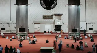 Üç aylar ne zaman başlıyor? 2026 yılı üç aylar ne zaman başlayacak, ne zaman bitecek? (Diyanet)