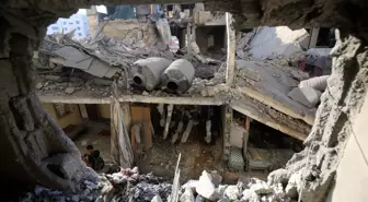 İsrail'in Gazze'ye Hava Saldırısı: Can Kayıpları Artıyor