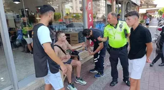 Antalya'da Motosiklet Kazası: 6 Yaşındaki Çocuk Yaralandı