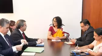 Yusuf Tekin ve Sri Lanka Başbakanı Görüştü