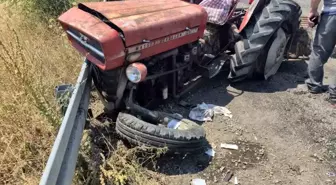 Balıkesir'de Traktör ve Otomobil Çarpıştı: 5 Yaralı