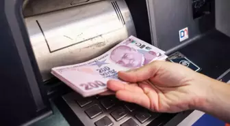 Bankadaki 100 bin lirası buhar oldu! Mahkeme bankayı suçlu buldu